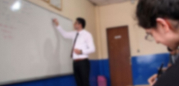 Milli Eğitim Bakanı Mahmut Özer duyurdu! Açık öğretim liseleri için 8 dönem şartı kaldırıldı