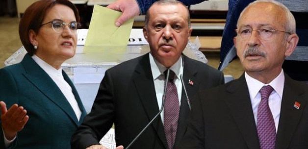 Son Dakika: Cumhurbaşkanı Erdoğan'dan muhalefetin erken seçim çağrılarına yanıt: Erken seçim falan olmayacak